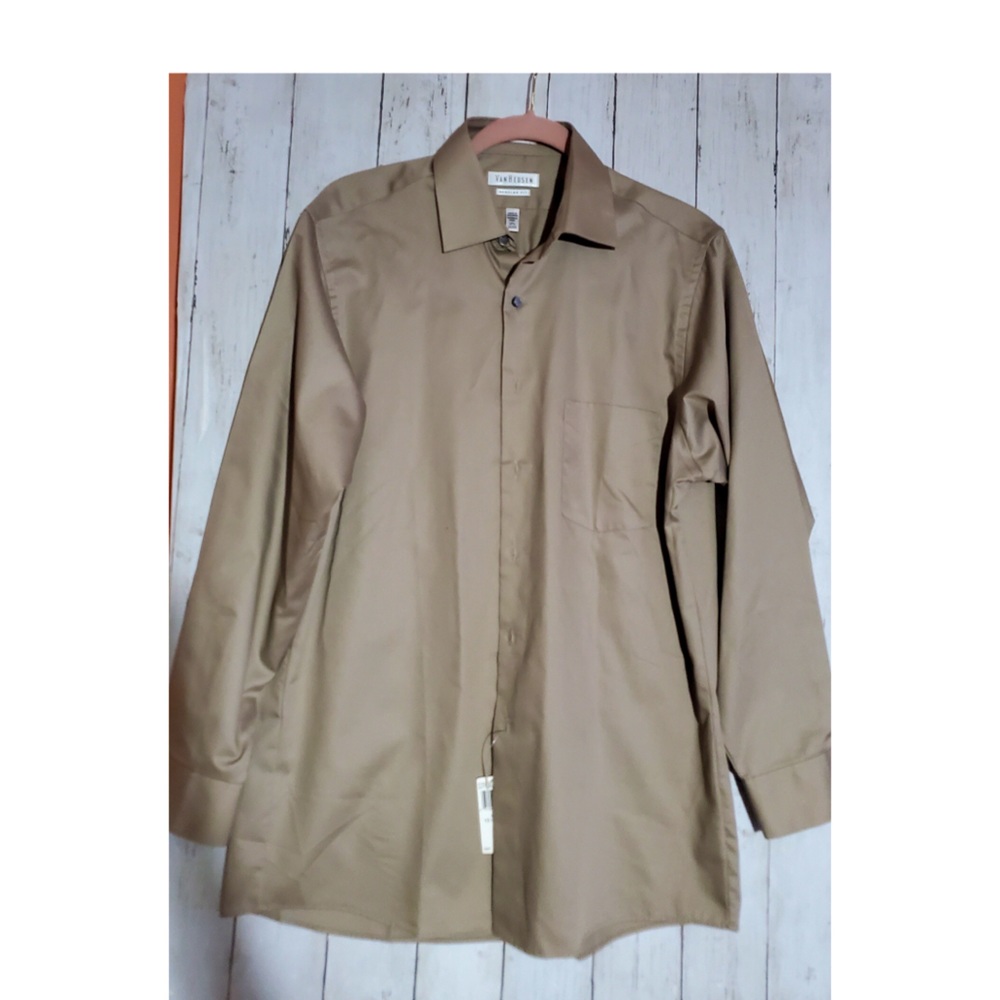 Van Heusen fitted shirt